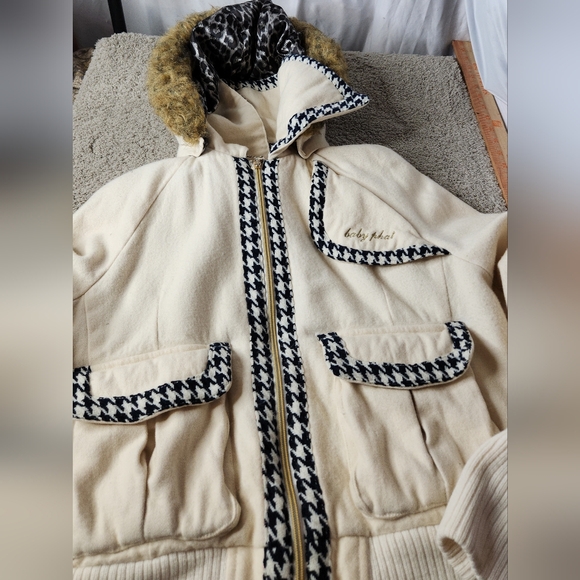 Women's Vintage Cream Hooded Jacket with Houndstooth Trim - Baby Phat - L - Picture 2 of 16
